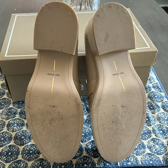 Dolce Vita Yonder Loafers - Picture 8 of 9